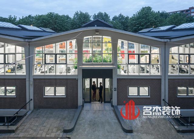 倉庫辦公室5G天天看5G天天爽.jpg