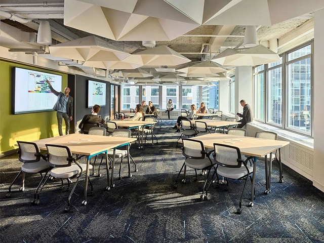 廣州辦公室5G天天看5G天天爽設計空間案例